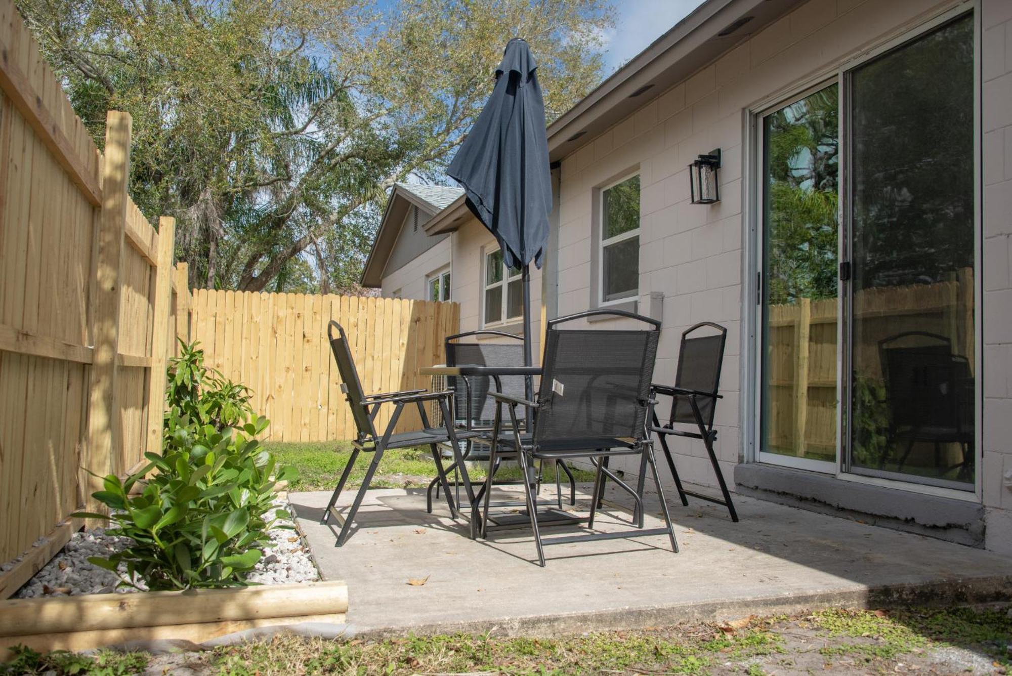 Buchanon Bungalows Orlando Extérieur photo